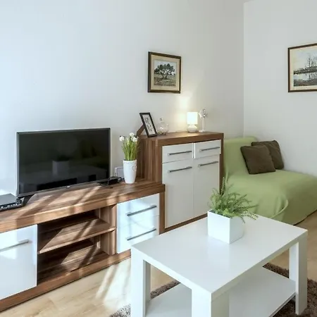 Apartamento In Kastel Novi With Terrace, Air Conditioning, Wifi, Washing Machine 5104-2 *