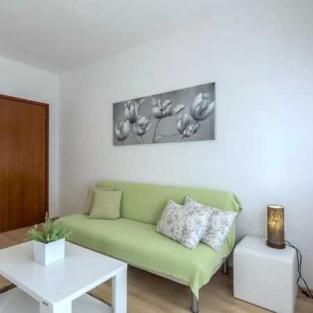 Apartamento In Kastel Novi With Terrace, Air Conditioning, Wifi, Washing Machine 5104-2 Kaštela